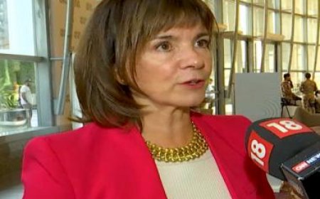 The Changing Contours of World Tourism