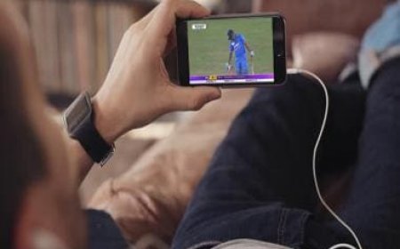 GoI wants live TV on mobile phones, but Samsung, Qualcomm are pushing back. Here’s why