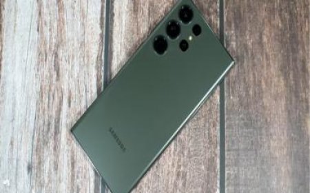 Samsung joins AI arms race, teases Galaxy AI to take better photos, translate calls in real-time