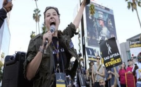 The Hollywood strikes are over. Here’s when you could see your favorite stars and shows return