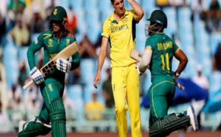 South Africa vs Australia Semi-final LIVE Score: All eyes on weather in Kolkata for World Cup match