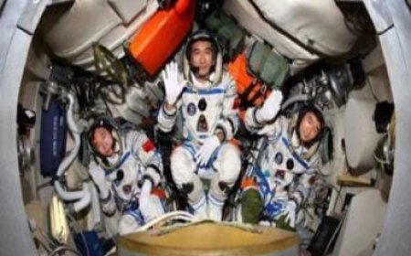 China outpacing NASA in space race, leaves US worried