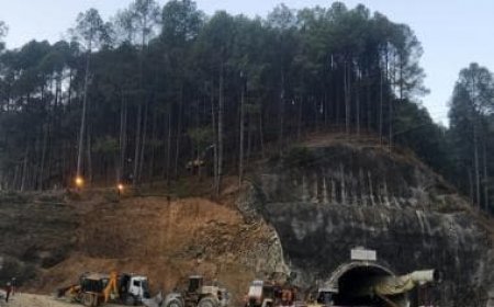 Five new plans to rescue trapped tunnel workers after a week of failed attempts