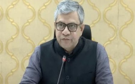 Fighting Deepfakes: MeitY, social media reps formulate plan to take on AI-gen fake videos