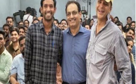Did you Know director Vidhu Vinod Chopra gave a voice over of a dog for Vikrant Massey starrer 12th Fail?