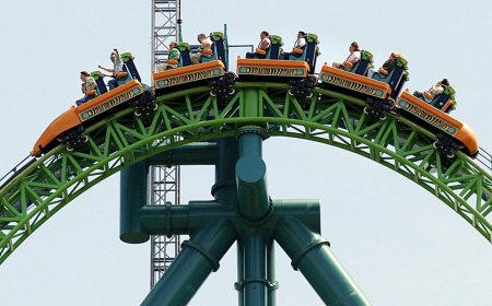Six Flags unveils world's tallest, fastest theme park ride