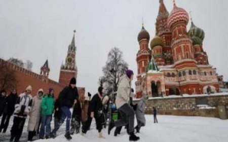 Russia may ask foreigners to sign a 'loyalty pledge' to enter