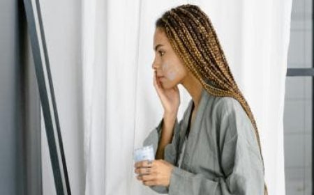 Nourishing Your Skin: A Winter Guide to Radiant Moisture