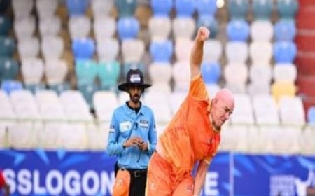 Legends League Cricket: Abhishek Jhunjhunwala, Trent Johnston help Gujarat Giants beat Southern Superstars