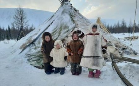 Embracing Winter Style: A Guide to Choosing Fashion for Your Kids