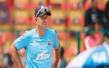 David Warner vs Mitchell Johnson: Ricky Ponting says he 'needs to be the mediator'