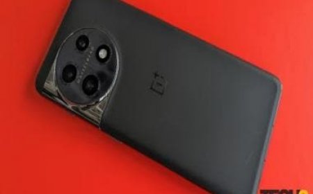 Best phones under Rs 60,000 (Dec 2023): OnePlus 11 5G, Apple iPhone 13 to Nothing Phone (2)