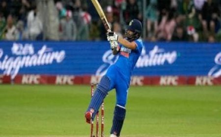 Watch: Rinku Singh’s six damages window glass during 2nd T20I against South Africa in Gqeberha