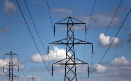 UK to lift energy bills to help offset suppliers' bad debts