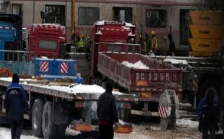 China: Hundreds injured in Beijing subway as 2 trains collide