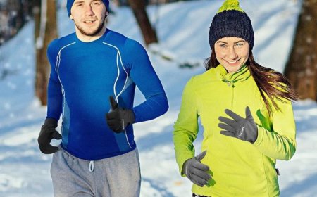 Shoppers describe these bestselling thermal gloves as a 'lifesaver,' and they cost just $14 for a limited time