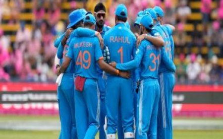 India vs South Africa 2nd ODI Highlights: Tony de Zorzi's unbeaten 119 guides Proteas to series-leveling win