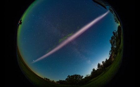 STEVE and other aurora-like glows perplex scientists with their complex physics