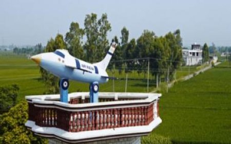 Why do Punjab houses have planes on their rooftops? Did they inspire SRK’s Dunki?
