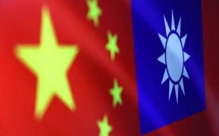 Taiwan says eight Chinese fighter jets crossed strait's median line