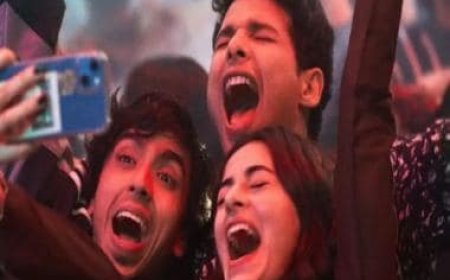 Netflix’s Kho Gaye Hum Kahan Movie Review: Ananya Panday, Siddhant Chaturvedi &amp; Adarsh Gourav’s film is a reality check