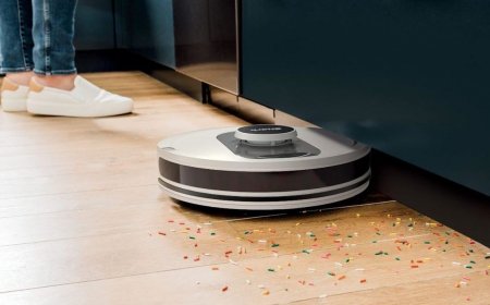 A top-selling robot vacuum that's $301 off in Amazon's after Christmas sales makes shoppers’ lives ‘80x easier’