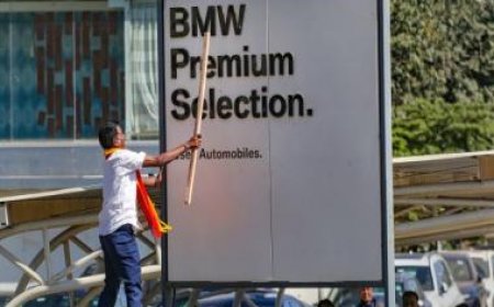 What is the 60% Kannada rule that led to vandalism of stores in Bengaluru?