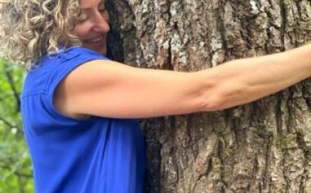 Woman falls in love with an oak tree, calls herself an ecosexual: What does this mean?