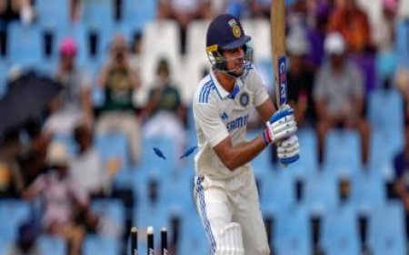 'He's playing bit too aggressively in Tests': Sunil Gavaskar on Shubman Gill's approach