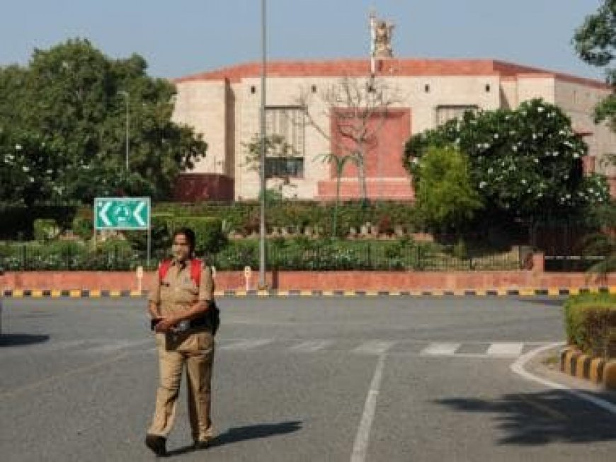 Parliament Winter Session 2023 LIVE: Rajya Sabha takes up Question Hour; Lok Sabha resumes business