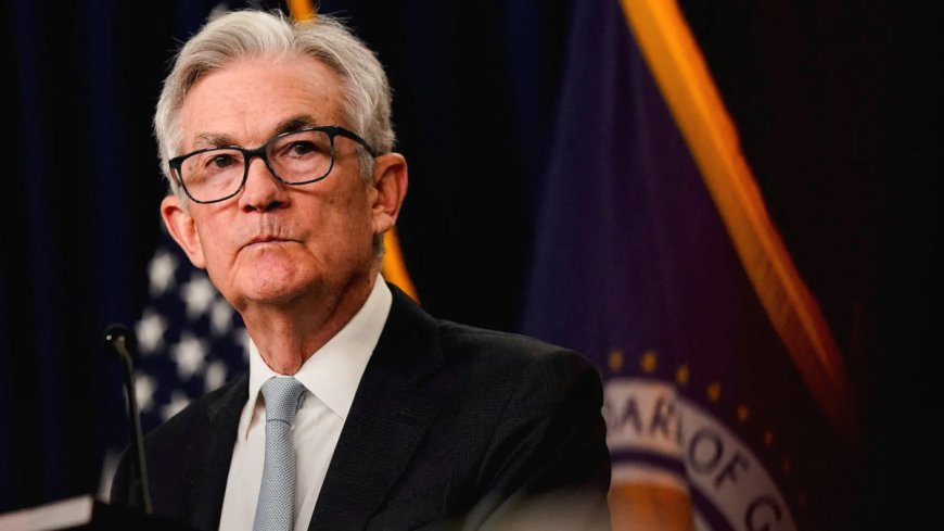 Fed inflation gauge falls below 3%, with core prices at March 2021 low