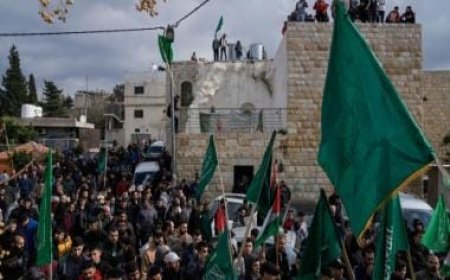 Hezbollah leader says his group must retaliate for suspected Israeli strike in Beirut