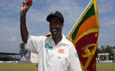 Legendary Sri Lanka spinner Muttiah Muralitharan asks BCCI to form an IPL team from Kerala