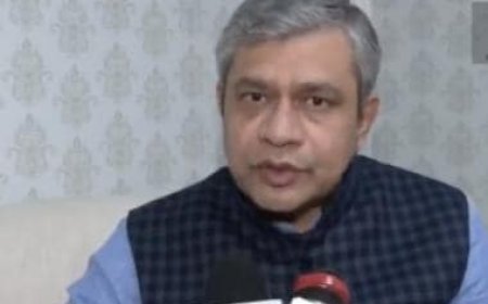 Work on Mumbai-Ahmedabad bullet train project as per schedule, says Union Minister Ashwini Vaishnaw