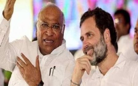 Congress chief Mallikarjun Kharge to lead opposition alliance INDIA