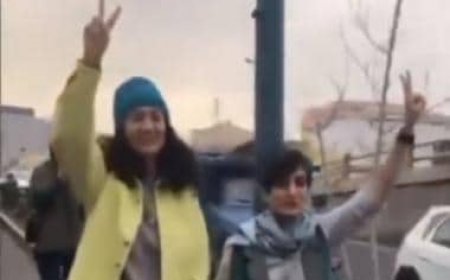 Iranian journos who broke Amini’s murder story face new case for flouting hijab after temporary release from prison