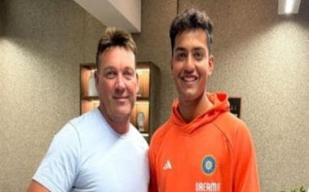 'Best day of my life': India U19 cricketer Arshin Kulkarni meets childhood hero Jacques Kallis