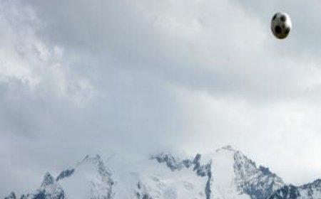 Winter sports in European Alps affected by lack of snow