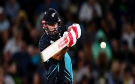 New Zealand vs Pakistan: Daryl Mitchell, Glenn Phillips help Kiwis win 4th T20I by seven wickets, lead series 4-0