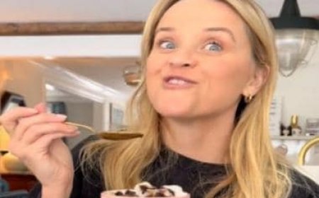 Reese Witherspoon think it’s okay to eat snow. What does science say?