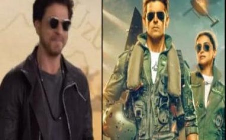 Fighter Screening: Shah Rukh Khan makes a stunning entry to watch Hrithik Roshan-Deepika Padukone's film