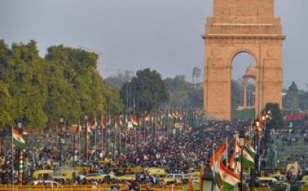 Republic Day 2024 LIVE: India to showcase its growing Nari Shakti, military might