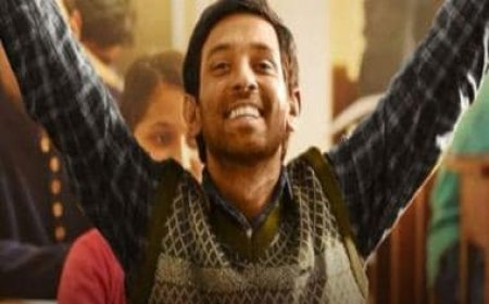 69th Filmfare Awards: Vikrant Massey wins Best Actor Critics Choice award for Vidhu Vinod Chopra's '12th Fail'