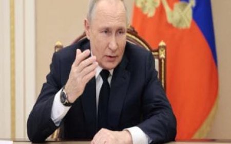 Russia passes bill to authorise taking over assets of citizens who 'discredit the army'