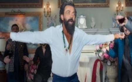 Watch- Bobby Deol recreates 'Jamal Kudu' dance at niece's Sangeet ceremony; Fans react