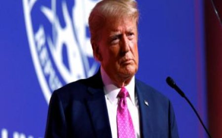 Federal judge delays Trump's election subversion trial amid ongoing appeals