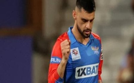 WATCH: Naveen-Ul-Haq takes a stunning catch, Klaasen plays a blinder to fire Super Giants into SA20 final