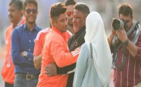 'Hard work, courage, patience': Anand Mahindra offers Sarfaraz Khan's father Naushad Thar SUV as gift