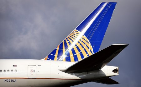 Another traveler captured a video of a plane 'coming apart' in the air