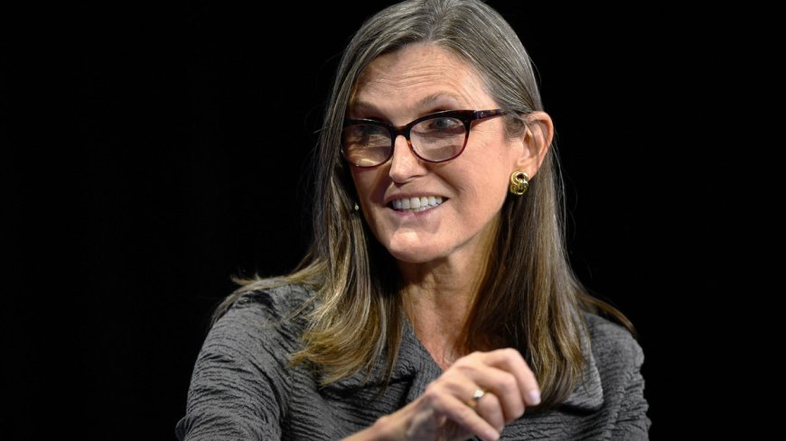 Cathie Wood trades almost $100 million of 2 big tech stocks